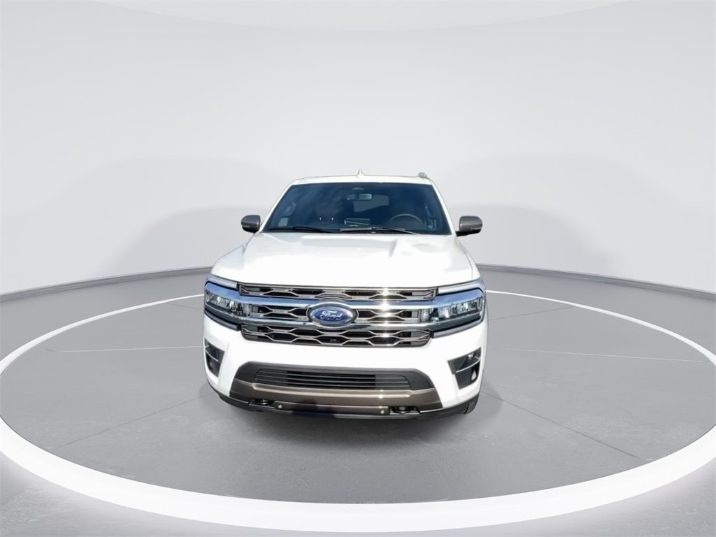 2024 Ford Expedition MAX King Ranch photo 3