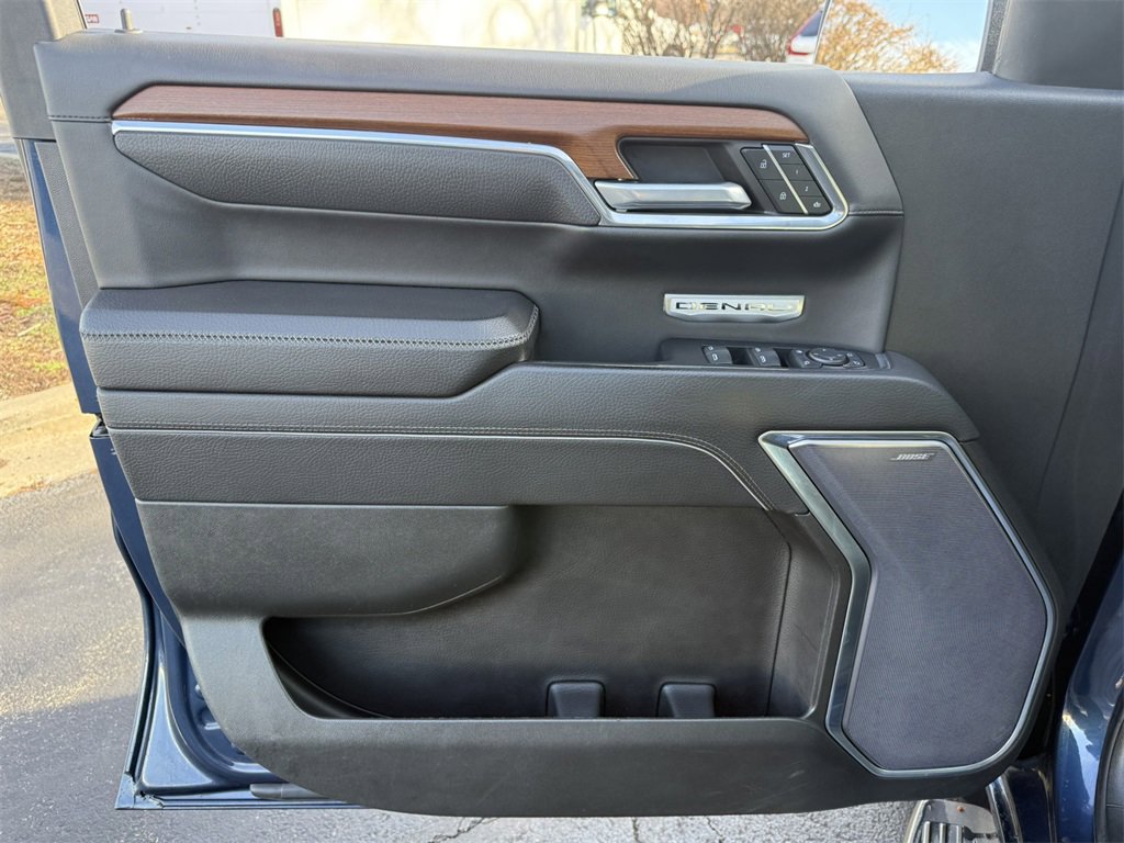 2023 GMC SIERRA - Image 13