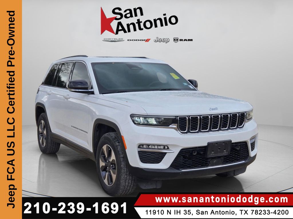 2024 Jeep Grand Cherokee 4xe's photo
