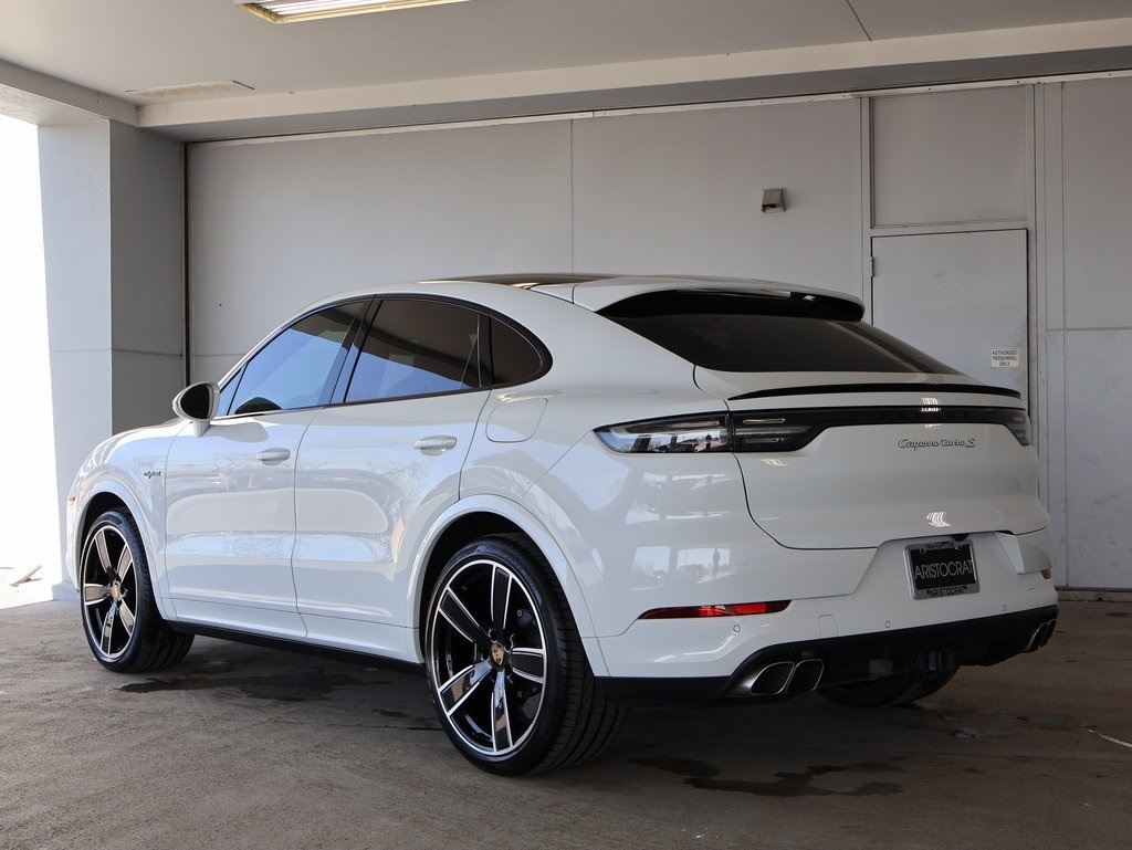 2022 Porsche Cayenne E-Hybrid Coupe Turbo S photo 3
