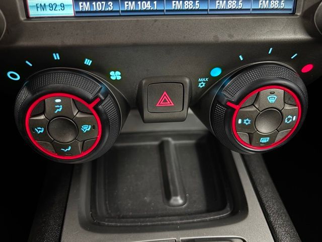 2013 Chevrolet Camaro 1LT photo 18
