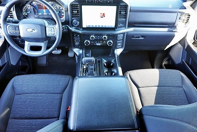 2023 Ford F-150 XLT photo 21