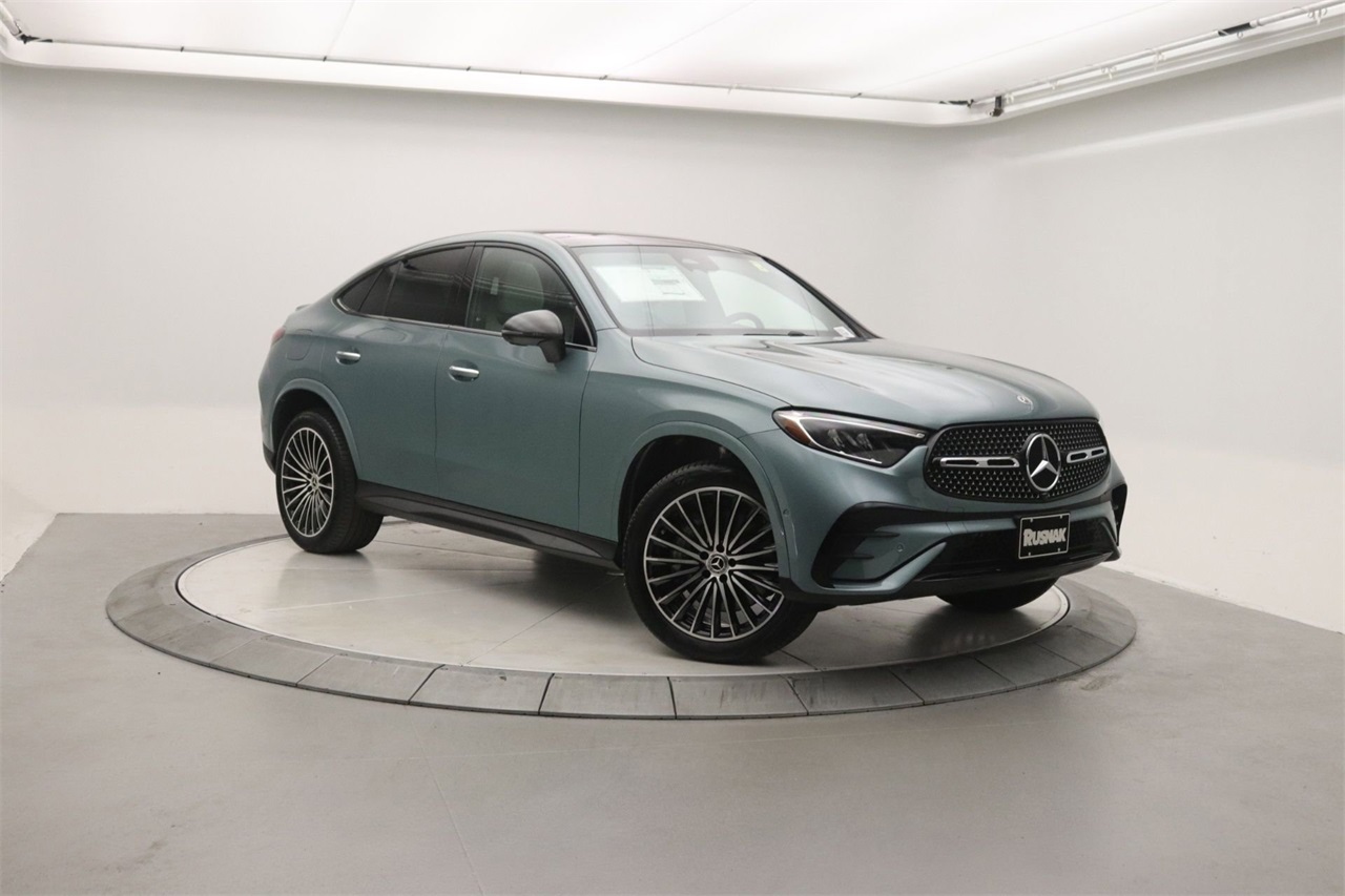2026 Mercedes-Benz GLC Coupe GLC 300's photo