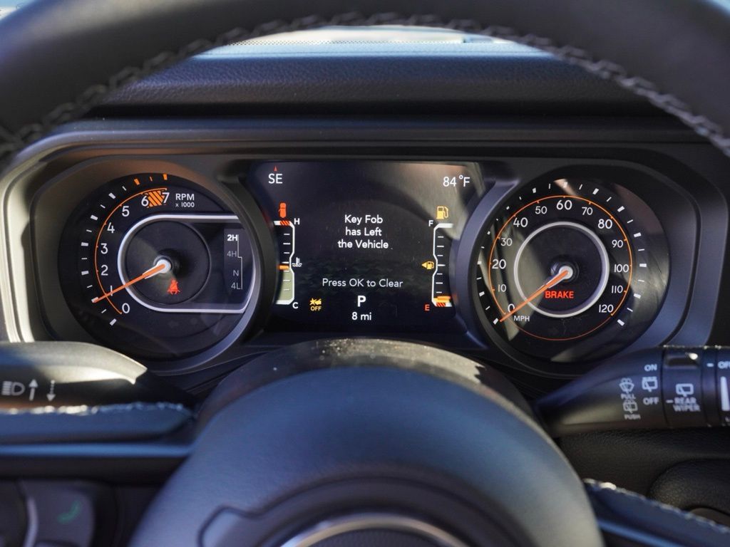 New 2026 Anvil Clear-Coat Exterior Paint Jeep 4-Door Sport S image 12