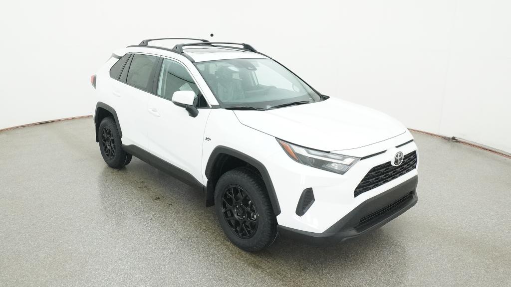 2025 Toyota RAV4 XLE photo 28