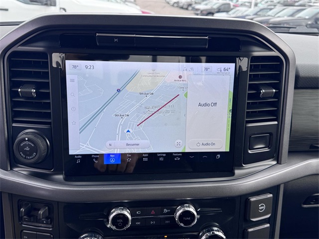 2025 Ford F-150 XLT photo 15