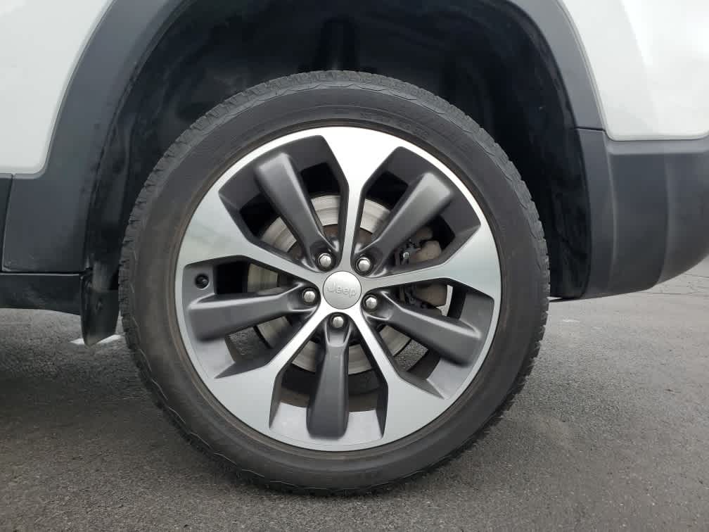 2022 Jeep Cherokee Limited photo 4