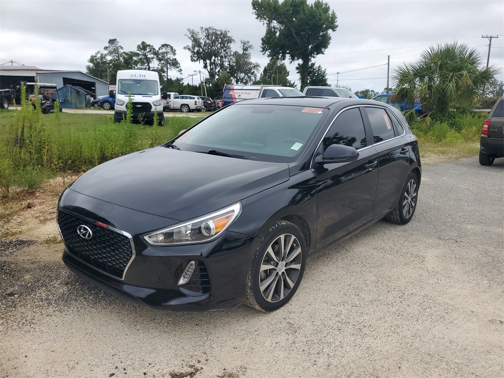 2020 Hyundai Elantra GT Base photo 6