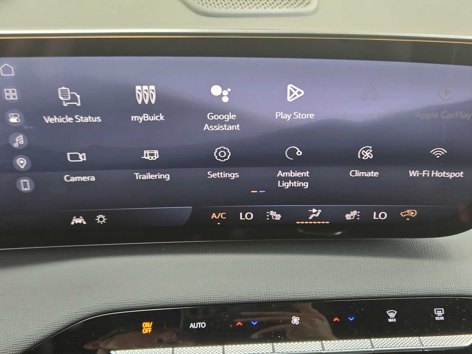 2026 Buick Enclave Preferred photo 11