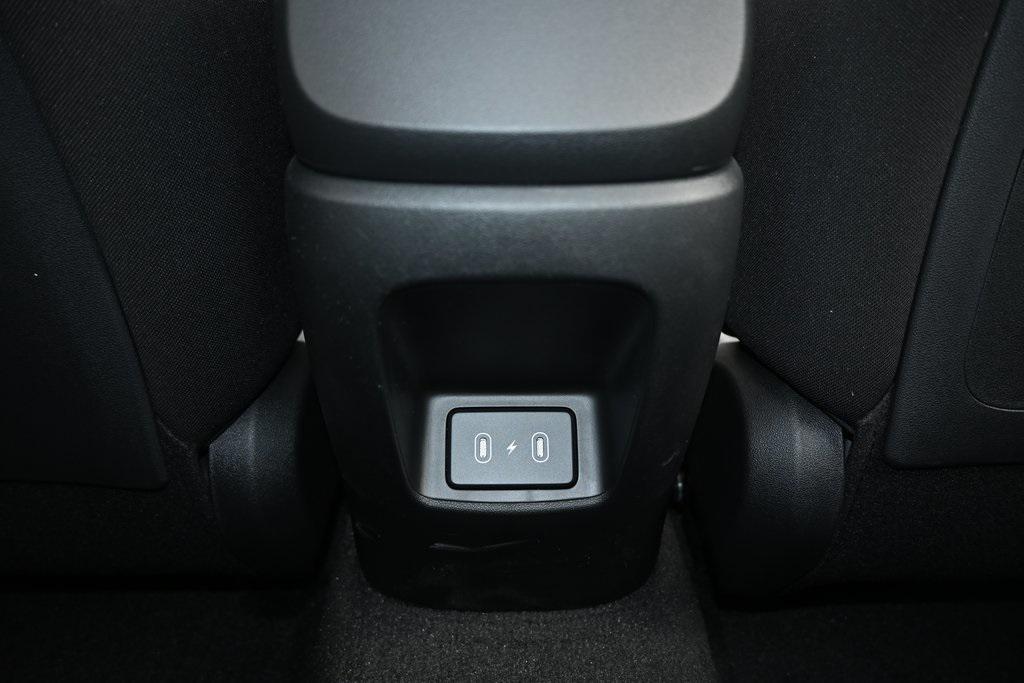2025 Hyundai Elantra SEL Convenience photo 9