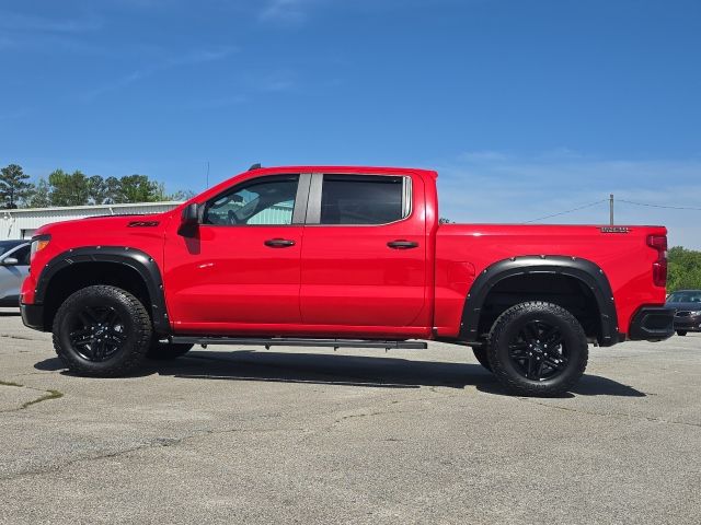 2024 Chevrolet Silverado 1500 Custom Trail Boss photo 2