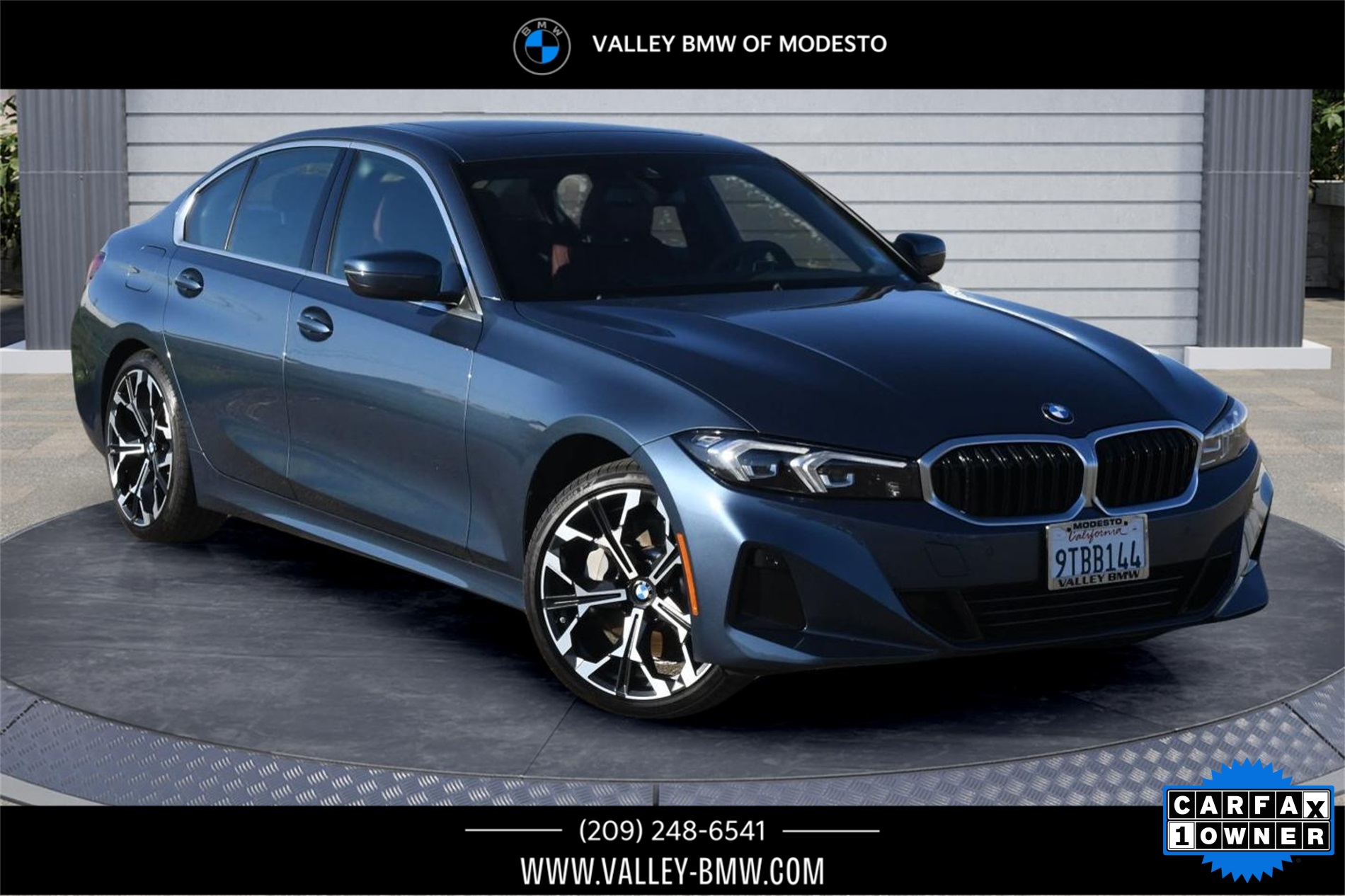 2025 BMW 3 Series 330i's photo