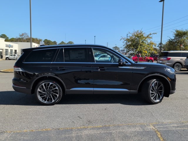2026 Lincoln Aviator Reserve photo 2