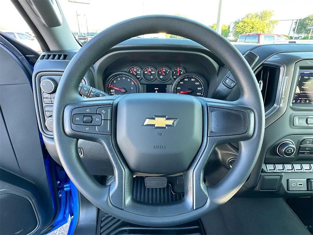 2026 Chevrolet Silverado 1500 Custom photo 7