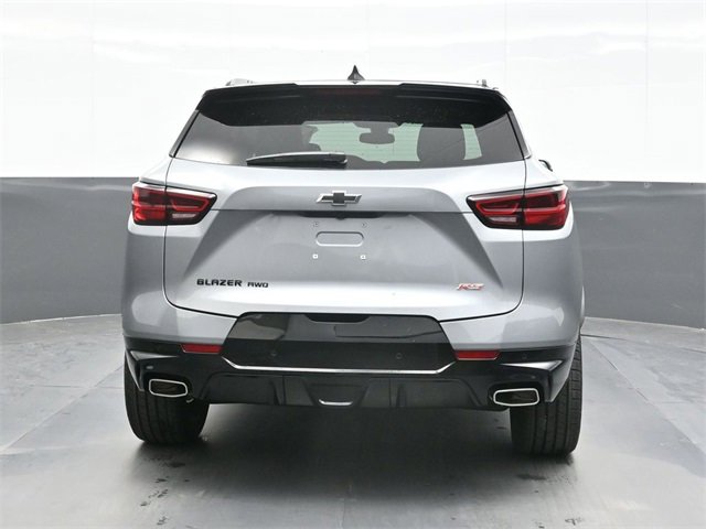 2026 Chevrolet Blazer RS photo 2