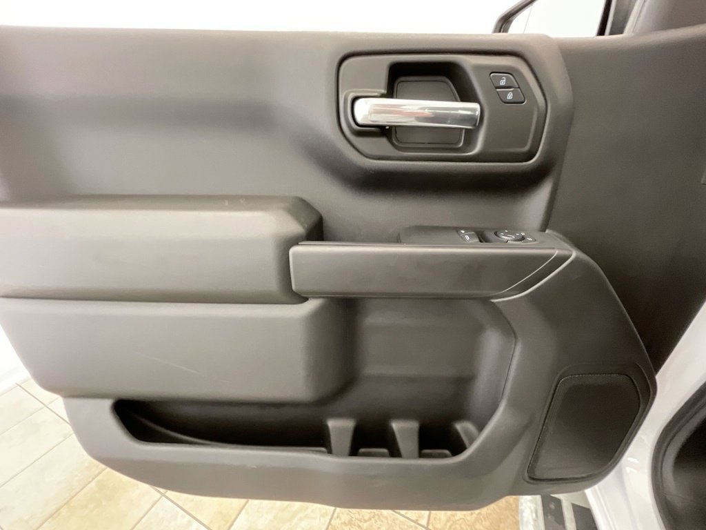 2024 Chevrolet Silverado 1500 photo 21