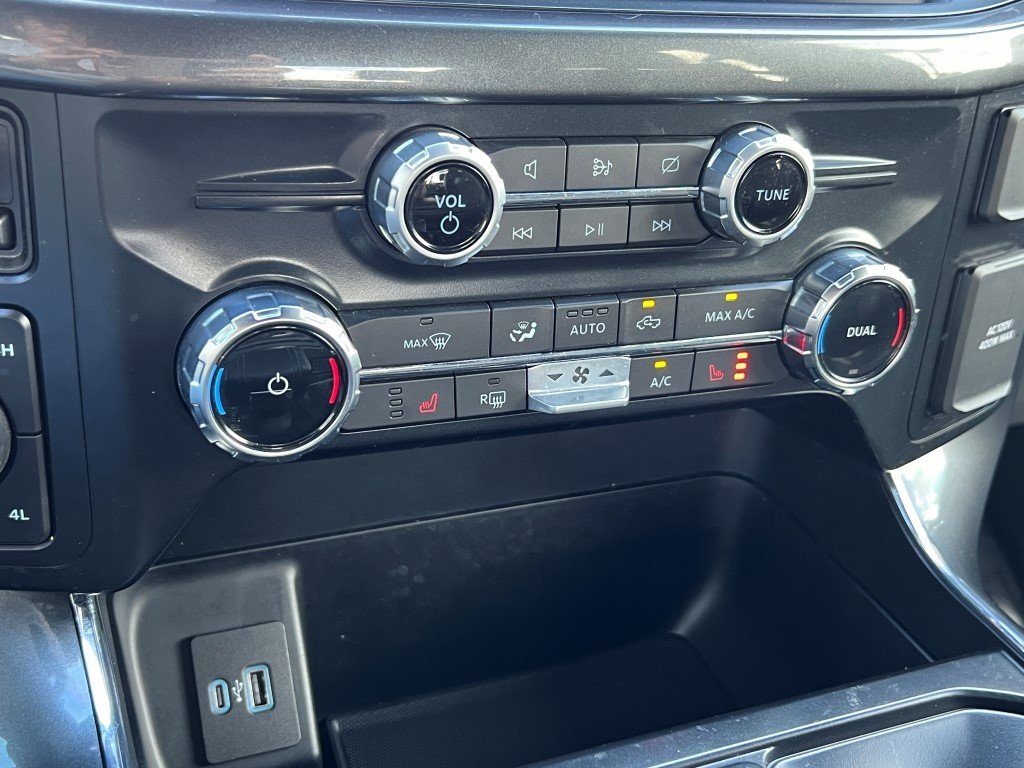 2022 Ford F-150 XLT photo 11