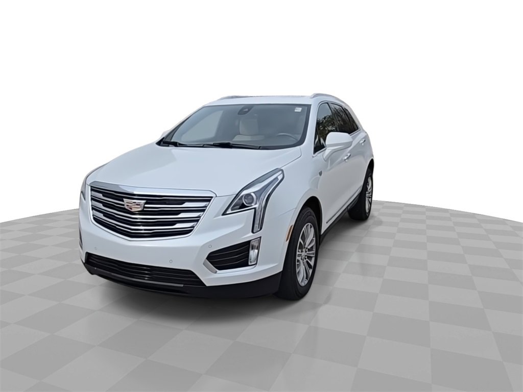 2018 Cadillac XT5 Luxury photo 3