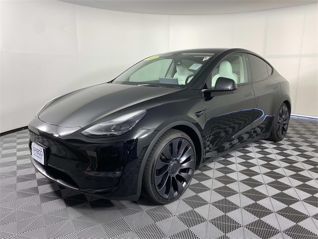 2023 Tesla Model Y Performance photo 2