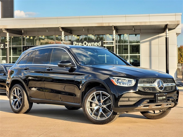 2021 Mercedes-Benz GLC GLC300's photo