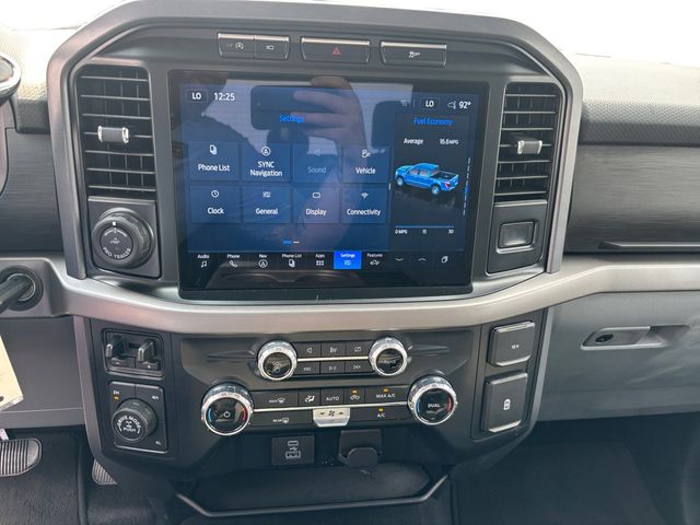 2024 Ford F-150 XLT photo 9