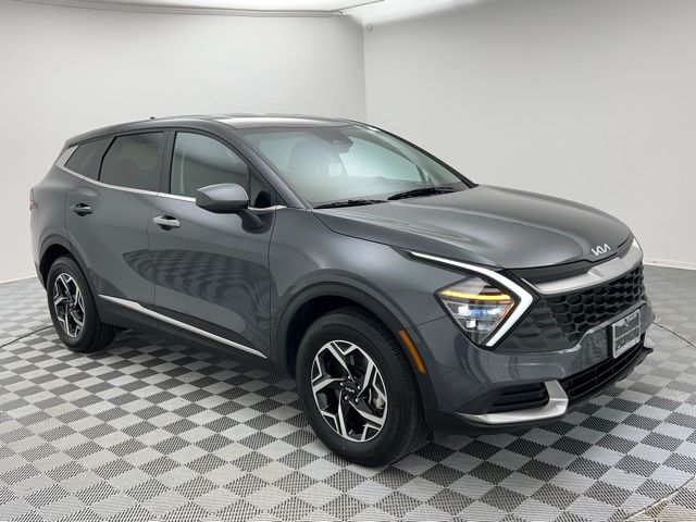 2024 Kia Sportage LX photo 3