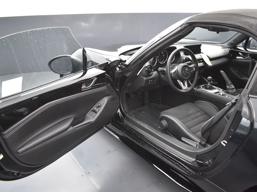 2025 Mazda MX-5 Miata Miata photo 5