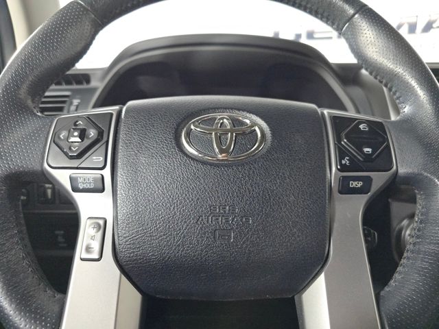 2016 Toyota 4Runner SR5 Premium photo 21