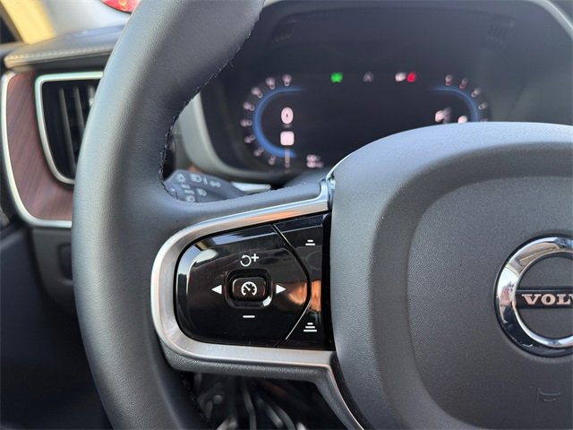 2023 Volvo XC60 Ultimate photo 20