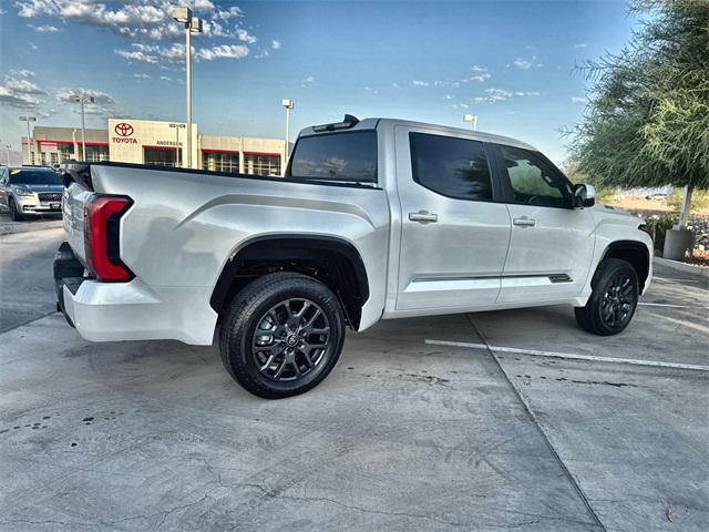 2025 Toyota Tundra Platinum CrewMax photo 4