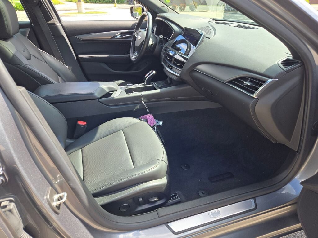 2022 Cadillac CT5 Premium Luxury photo 7