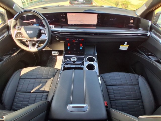 2025 Cadillac Escalade ESV V-Series photo 5