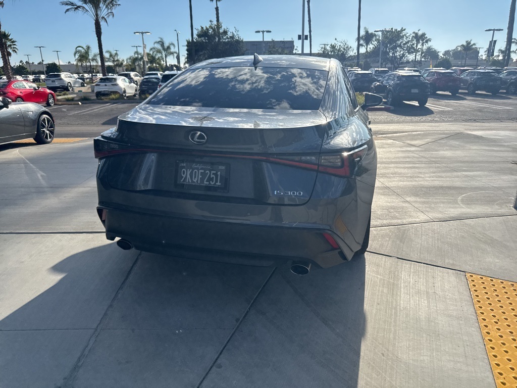 2024 Lexus IS 300 photo 23