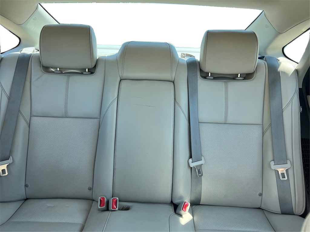 2018 Toyota Avalon Hybrid Limited photo 14