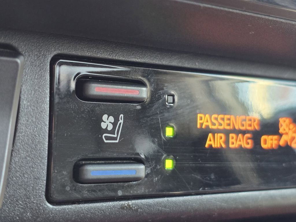 2020 Toyota RAV4 TRD photo 4