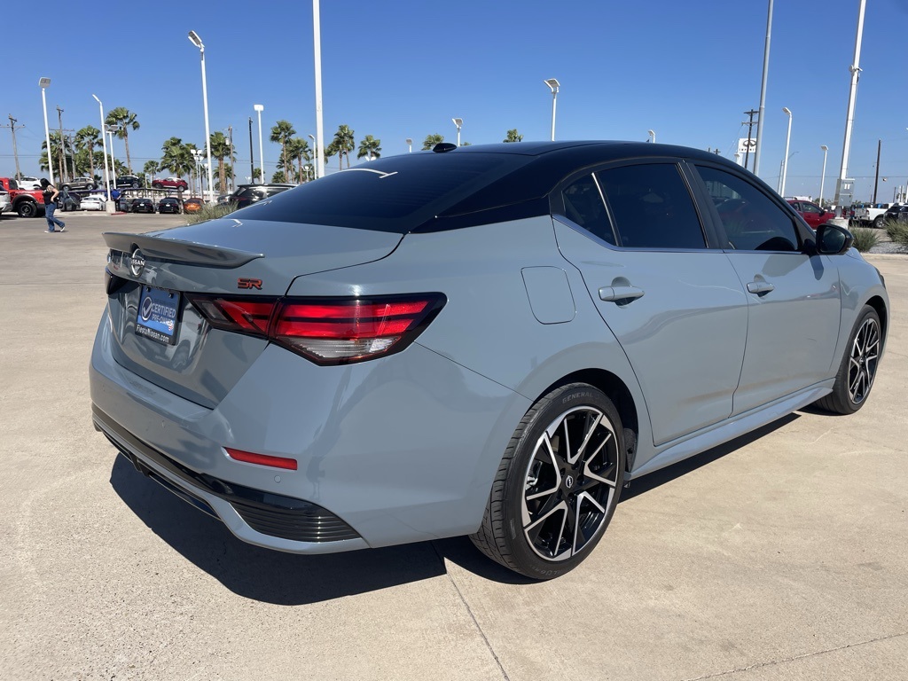 2024 Nissan Sentra SR photo 3
