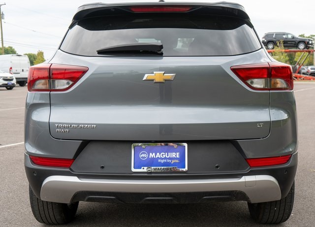 2021 Chevrolet Trailblazer LT photo 3