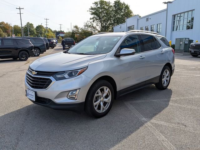 2019 Chevrolet Equinox LT photo 3