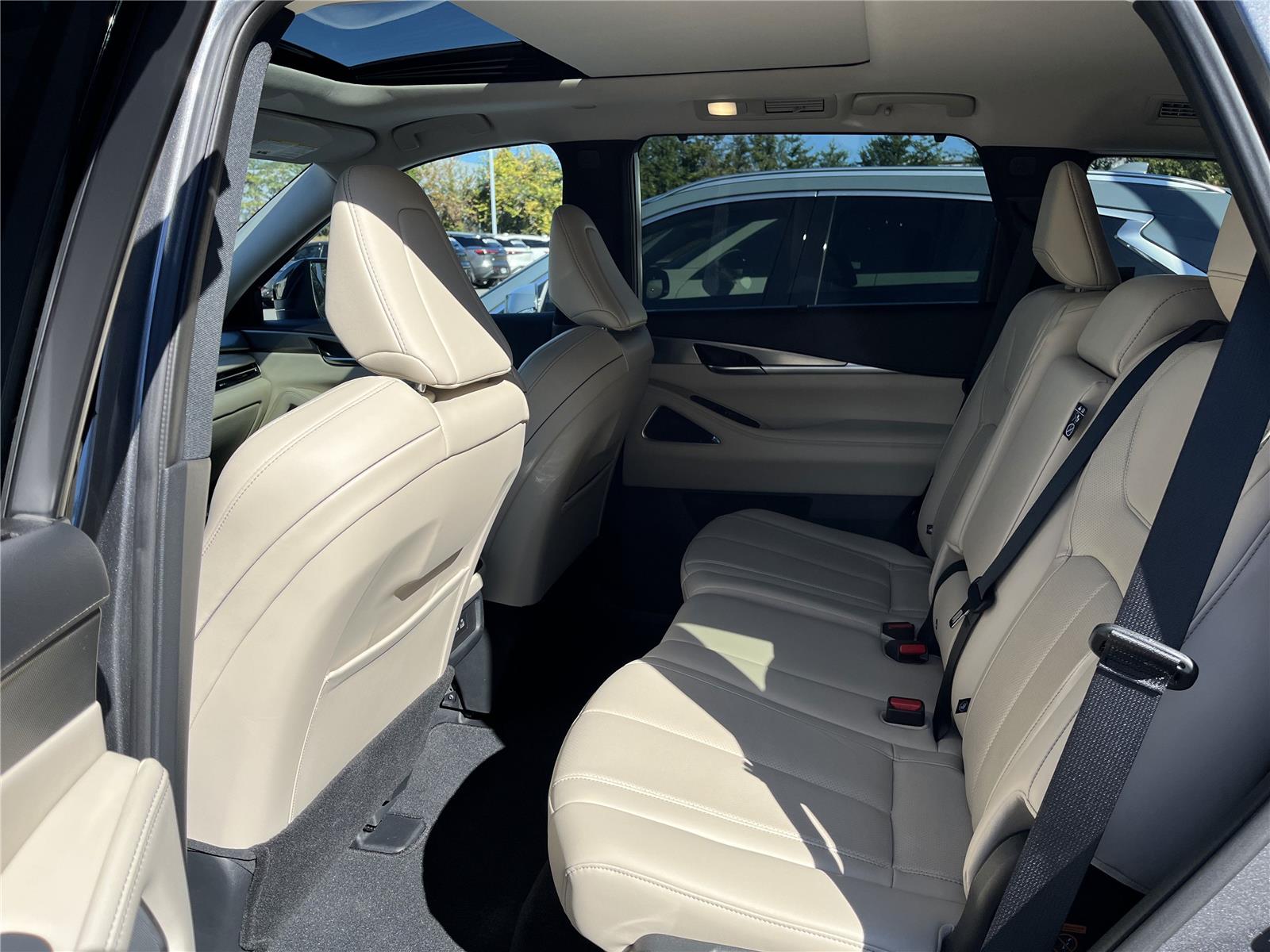 2025 Infiniti QX60 Luxe photo 3
