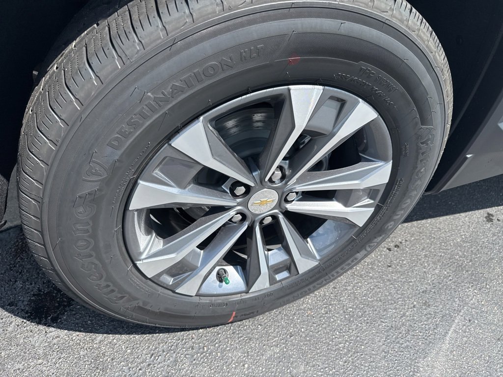 2026 Chevrolet Equinox LT photo 8