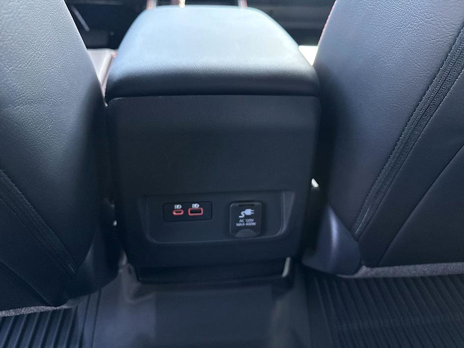 2025 Nissan Frontier PRO-4X photo 21
