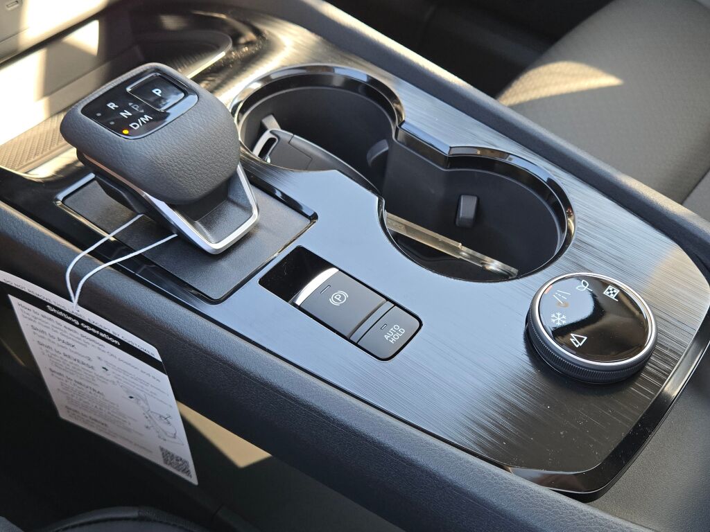 2026 Nissan Rogue SV photo 24