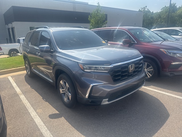 2025 Honda Pilot EX-L photo 2