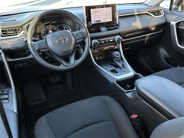 Used 2024 Toyota RAV4 LE with VIN 2T3F1RFV2RW428692 for sale in Kansas City