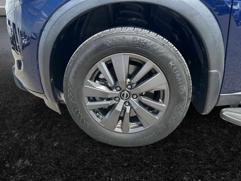 2023 Nissan Pathfinder SV photo 15