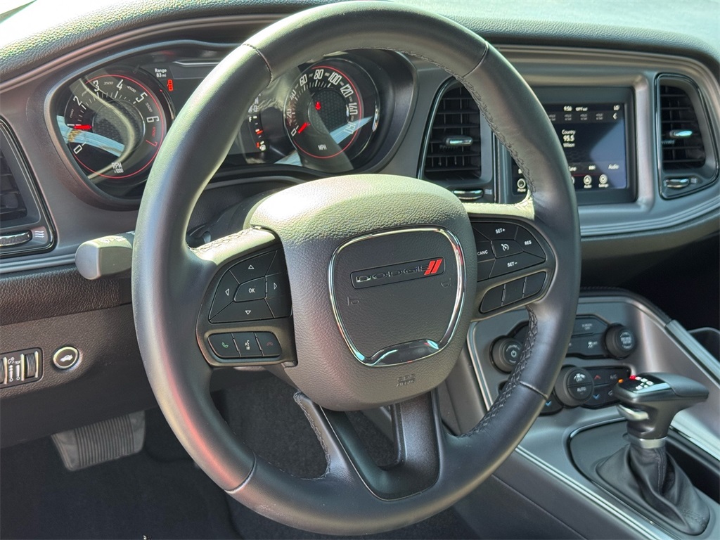 2023 Dodge Challenger GT photo 14