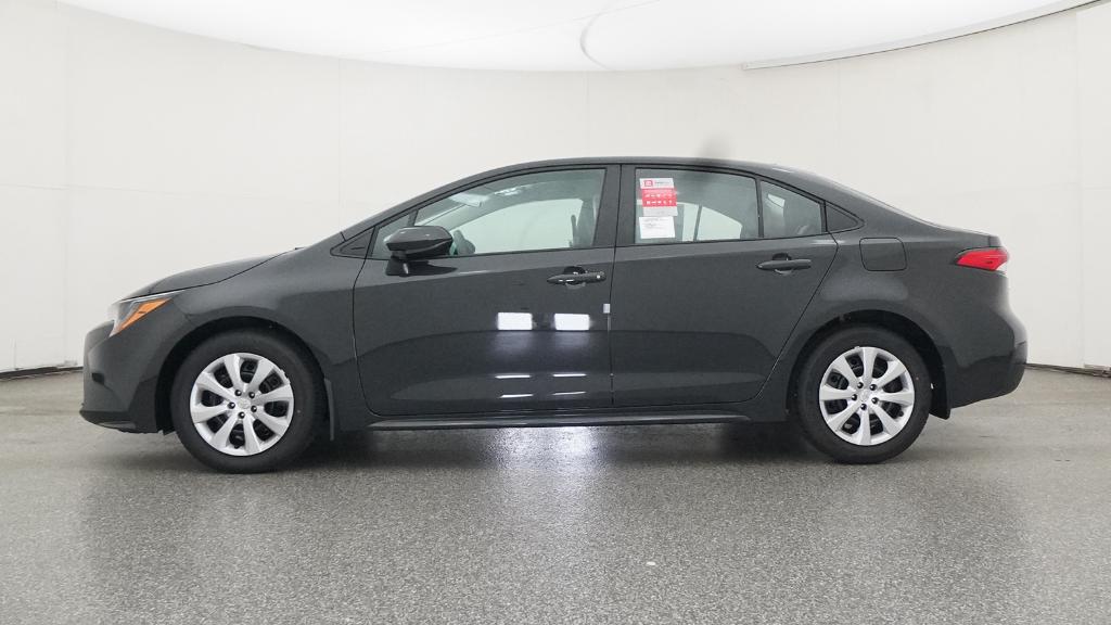 2025 Toyota Corolla LE photo 10