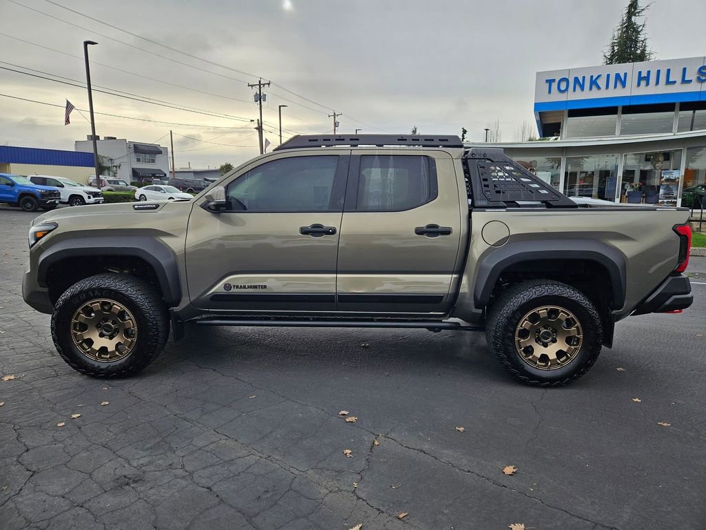 2024 Toyota Tacoma TRD Sport photo 3