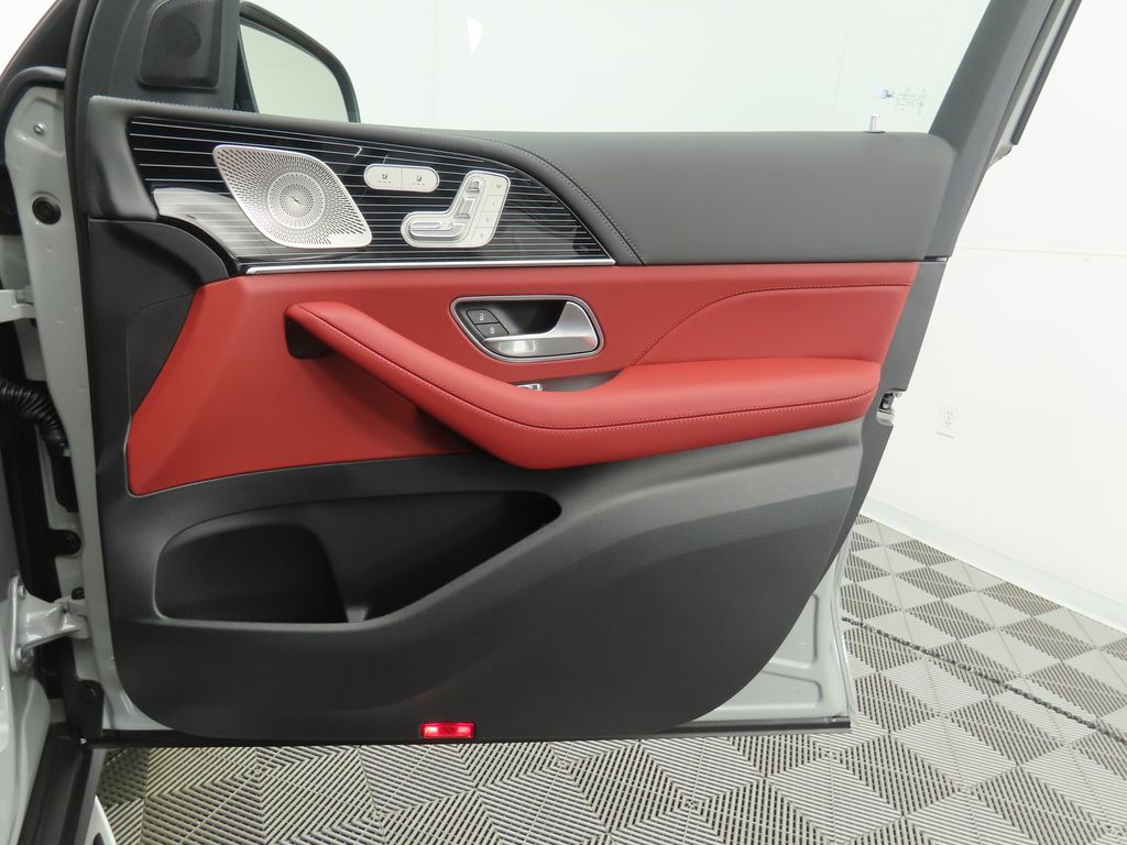 2026 Mercedes Benz GLE 53 AMG 4MATIC photo 26