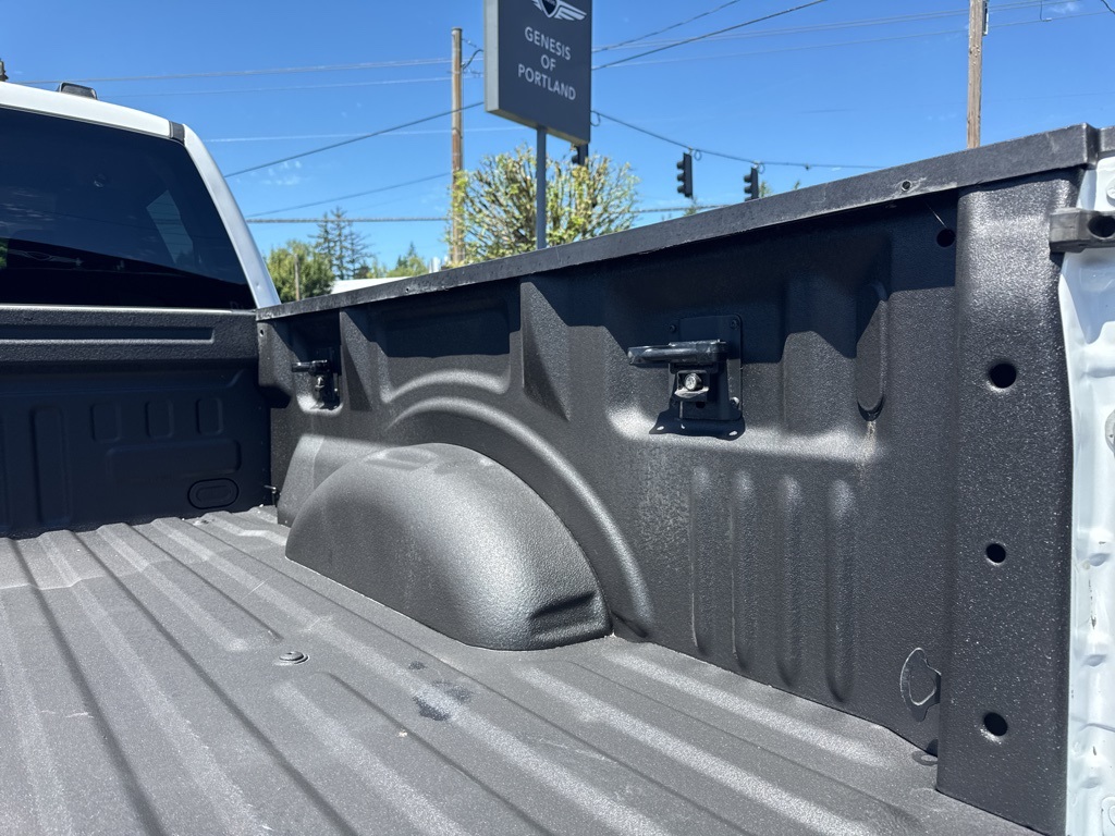 2022 Ford F-150 XLT photo 18